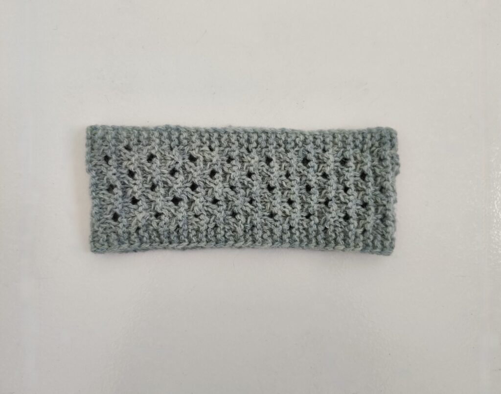 Bandeau couleur vert d'eau en laine shetland bio de Laine et Merveilles